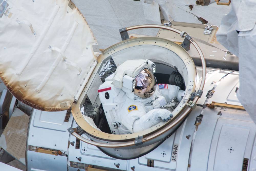 Moving towards a space literacy agenda